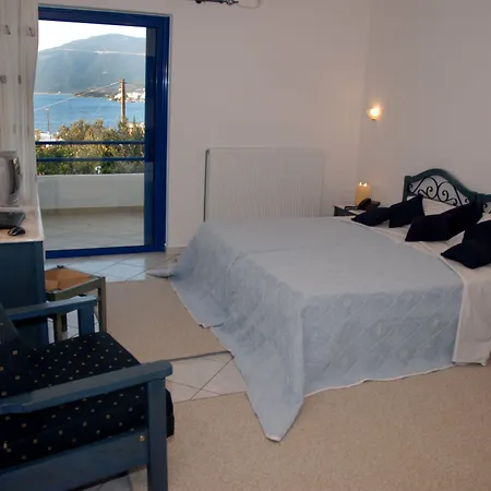 Alykes 3* Marmari (Evia)