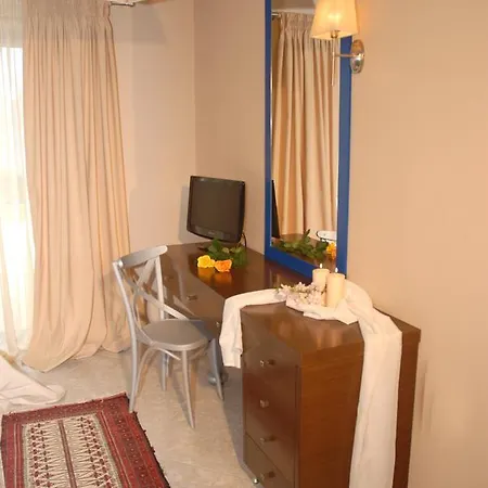 Hotel Alykes Marmari (Evia)