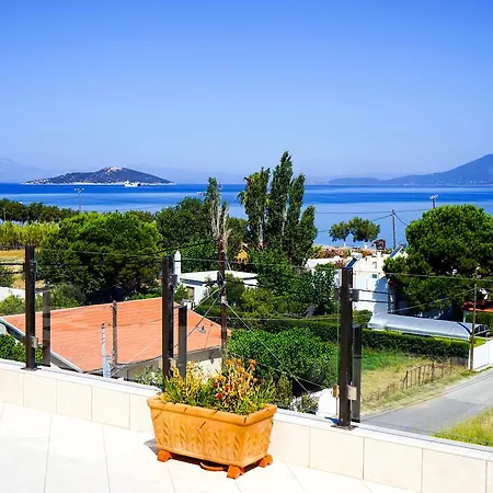 Alykes Hotel 3*