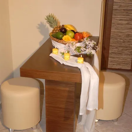 Alykes Hotel 3*